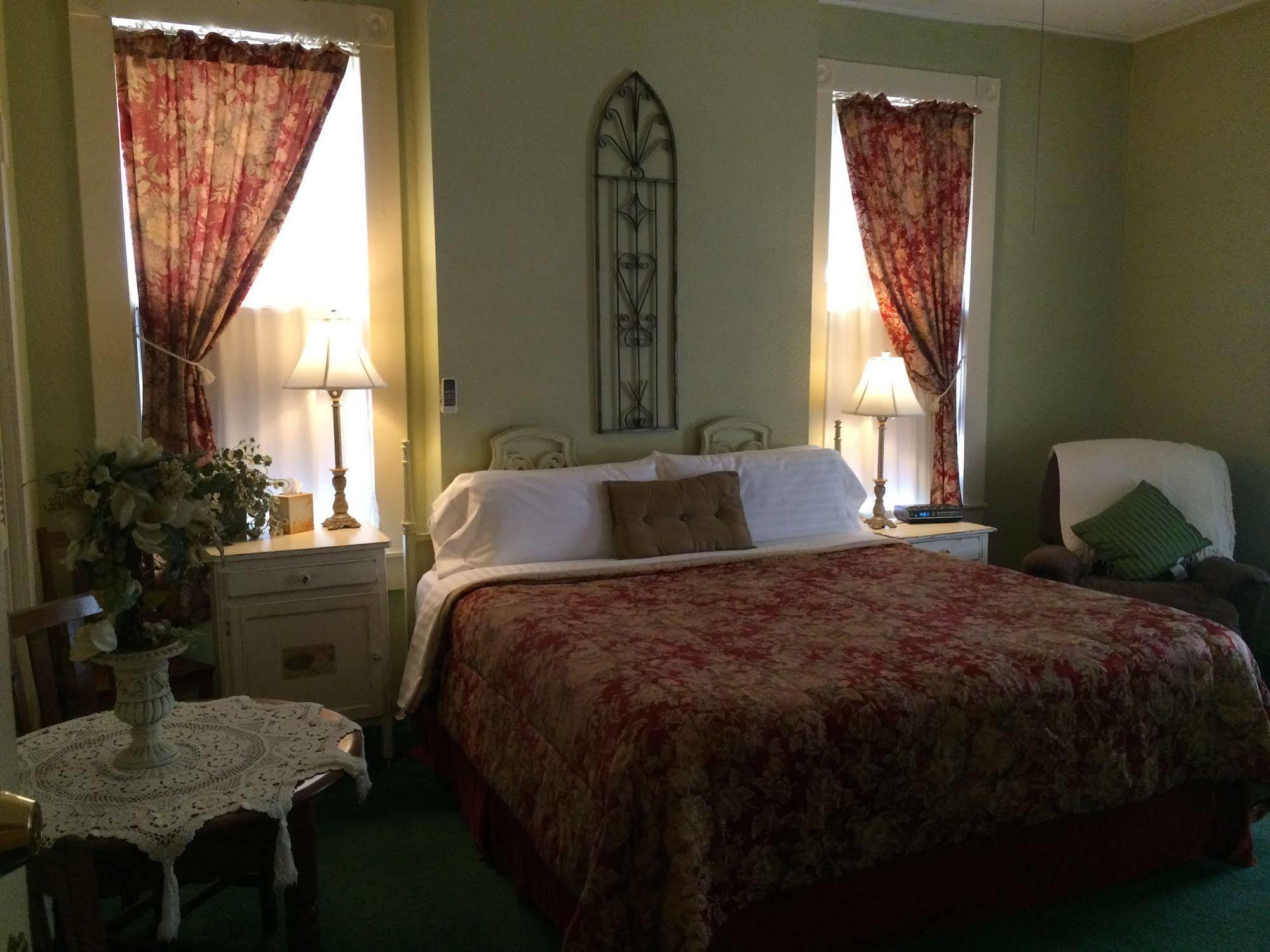 The Courtland Hotel & Spa Fort Scott Esterno foto